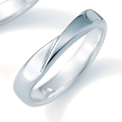 Nina Ricchi プラチナコレクション 6RA915　PT900