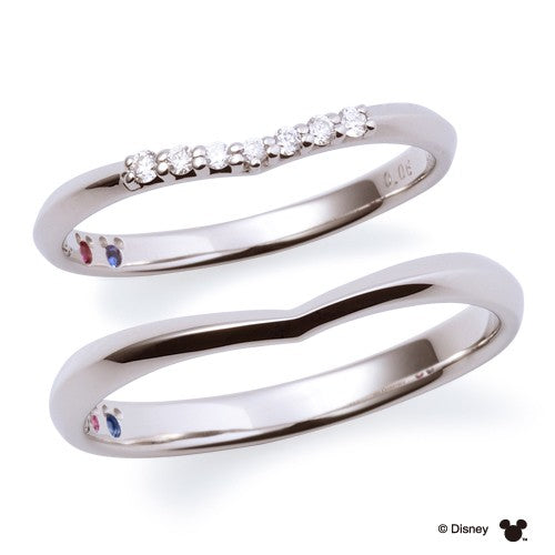 Disneyマリッジ リング 隠れミッキー PT950 【ﾀﾞｲｱ】DI-7061104512